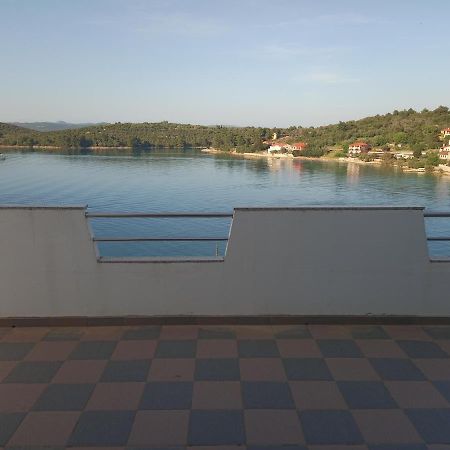 Picic Guesthouse Luka  Exterior photo