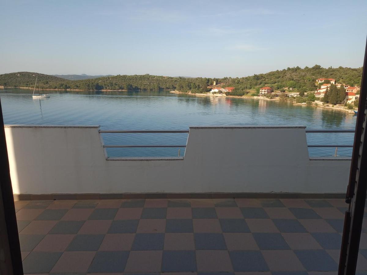 Picic Guesthouse Luka  Exterior photo