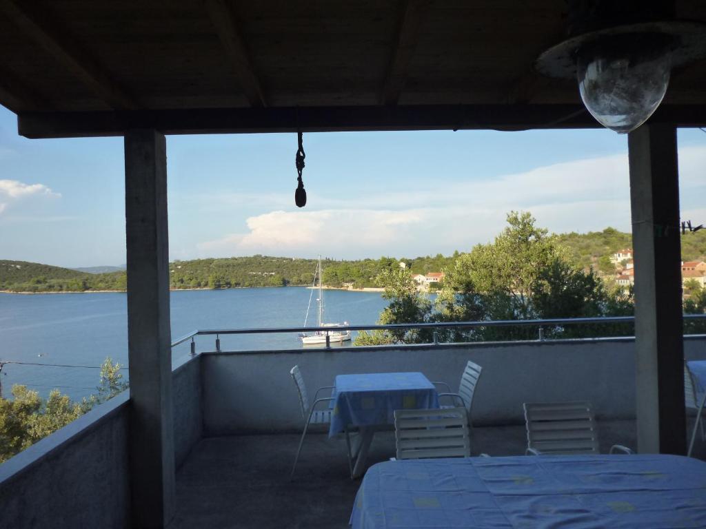 Picic Guesthouse Luka  Exterior photo