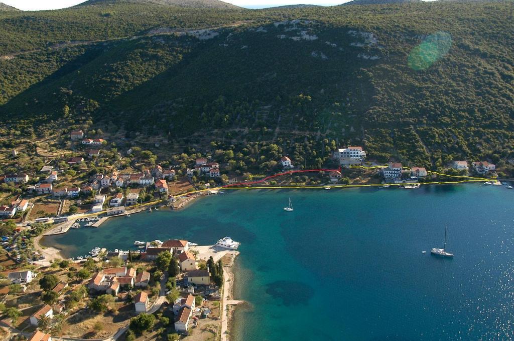 Picic Guesthouse Luka  Exterior photo
