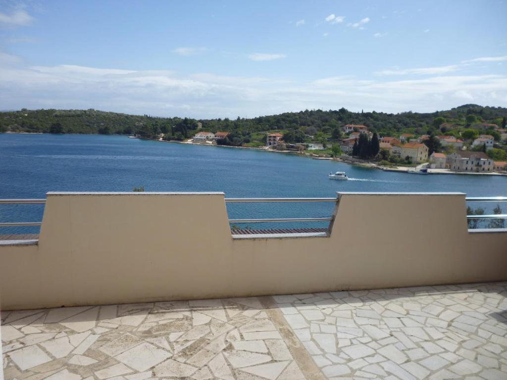 Picic Guesthouse Luka  Exterior photo